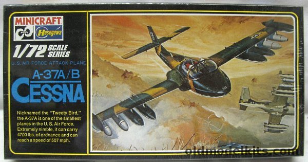 Hasegawa 1/72 Cessna A-37A  - USAF, 036 plastic model kit